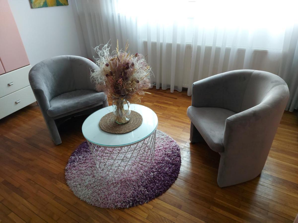 Apartment Emilija Skopje Bagian luar foto